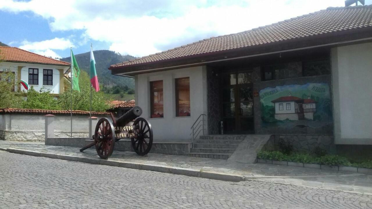 Hotel Калчевата Къща Klisura  Exterior foto